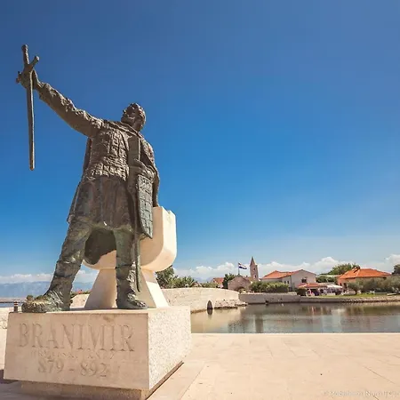 Holiday home Mobilheim Mimi