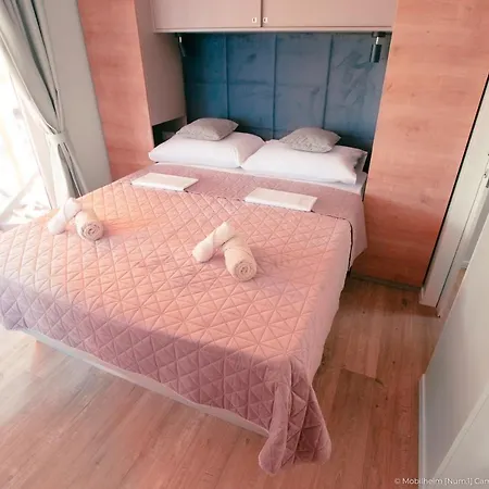 Mobilheim Mimi * Nin