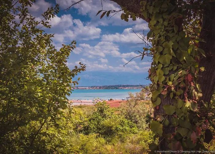 Mobilheim Mimi * Nin